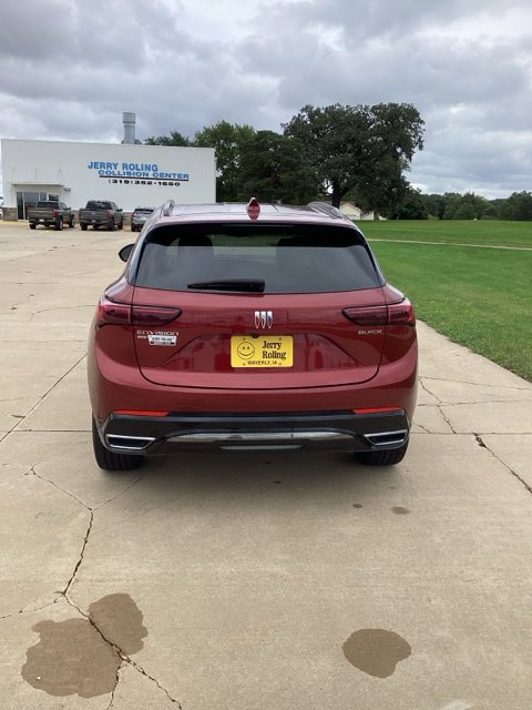 Used 2024 Buick Envision Sport Touring AWD/4WD image 4