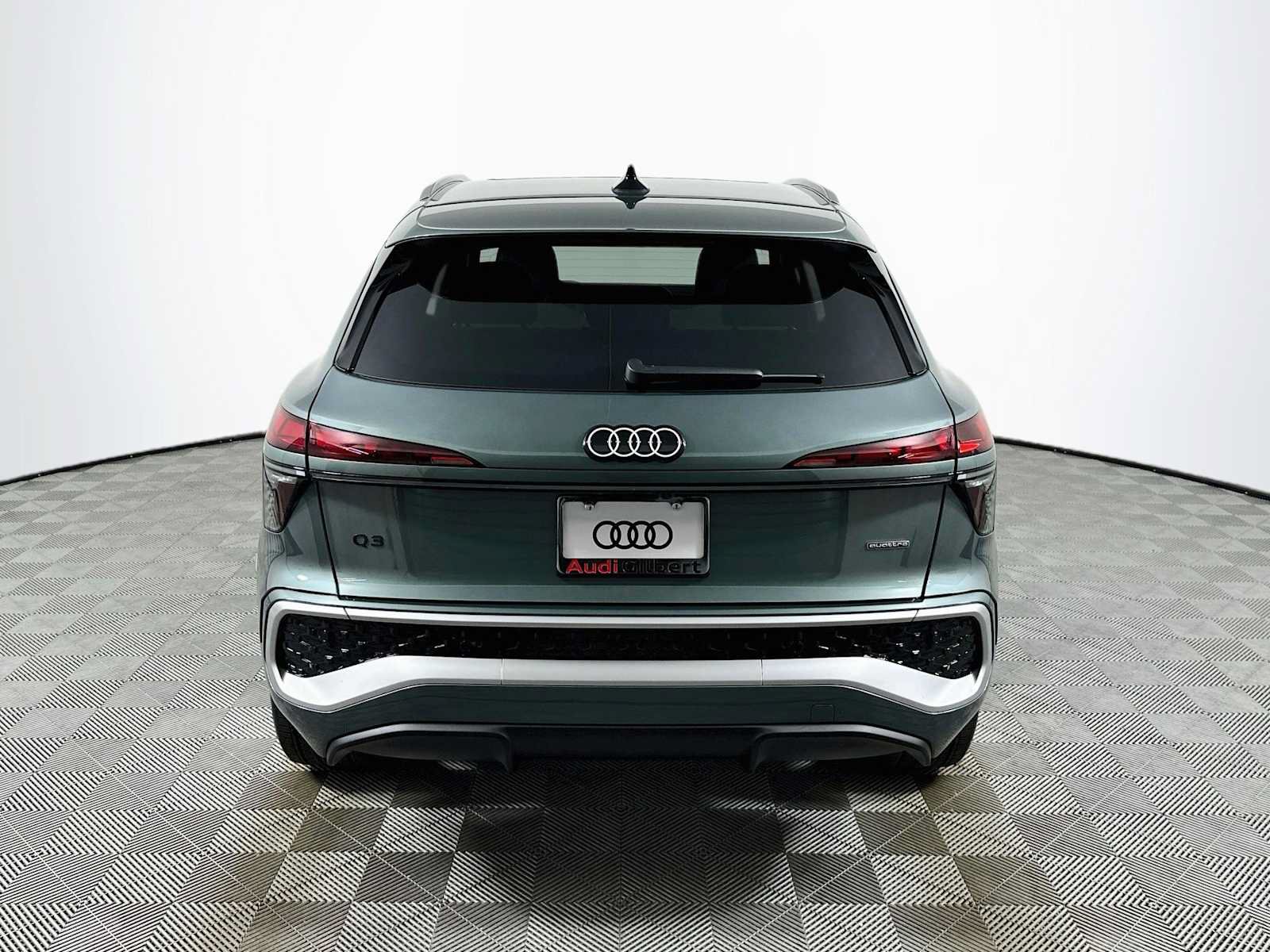 New 2026 Audi Q3 quattro 2.0T AWD/4WD image 6