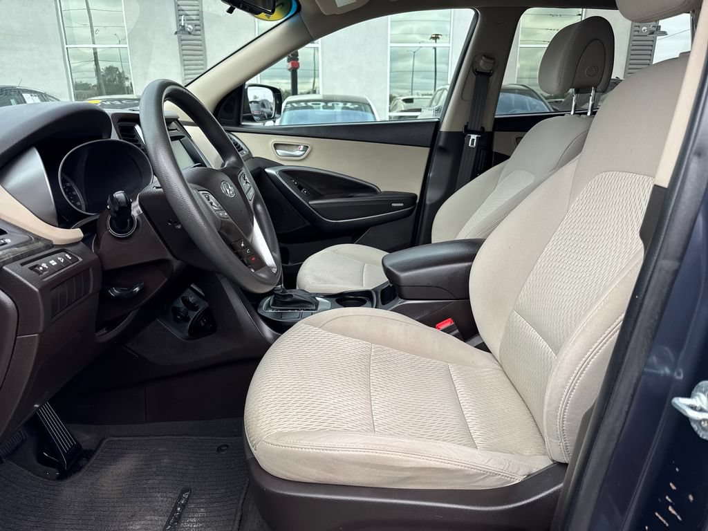 Used 2017 Hyundai Santa Fe Sport FWD image 9