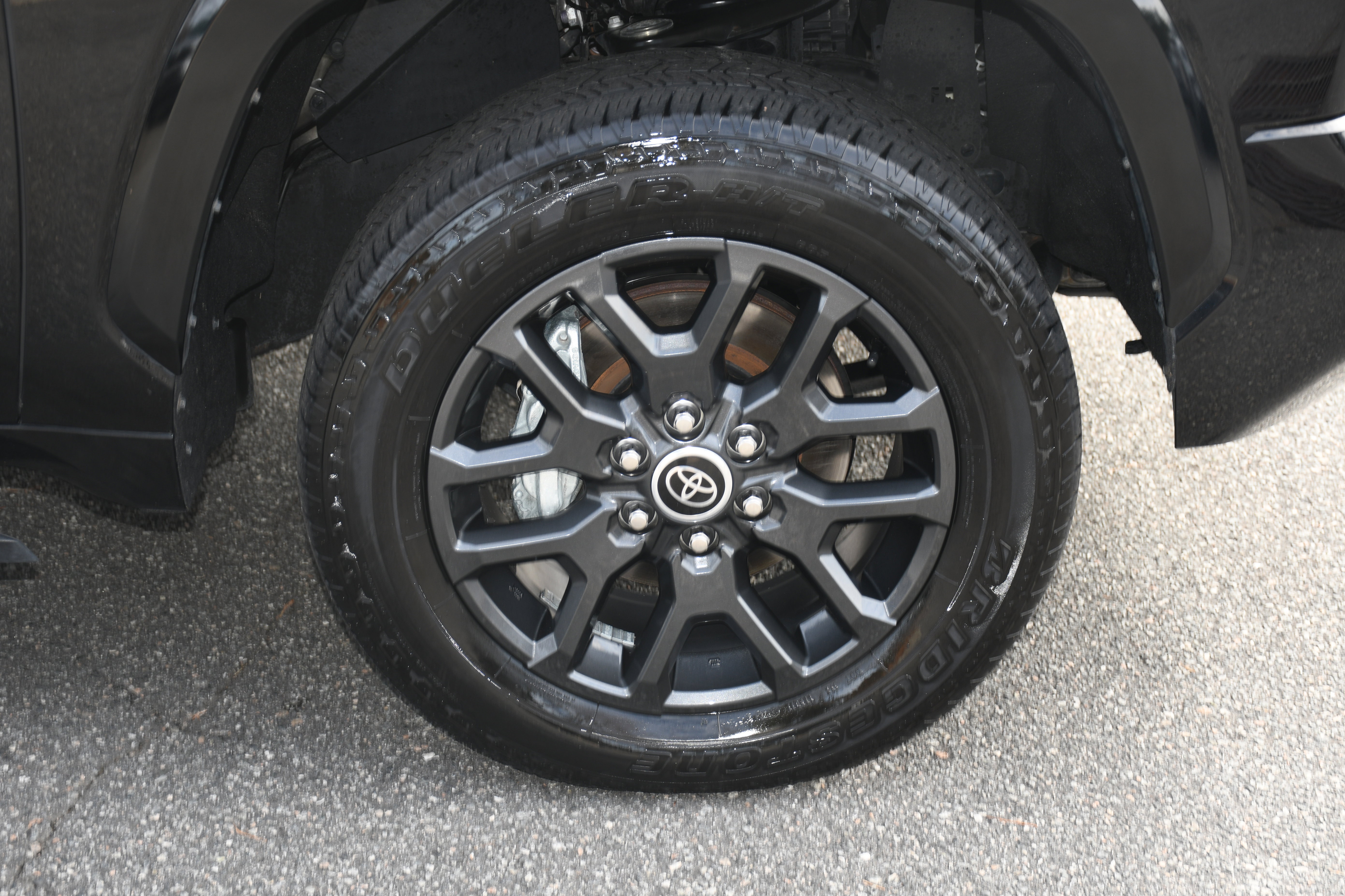 Used 2023 Toyota Tundra Platinum image 25