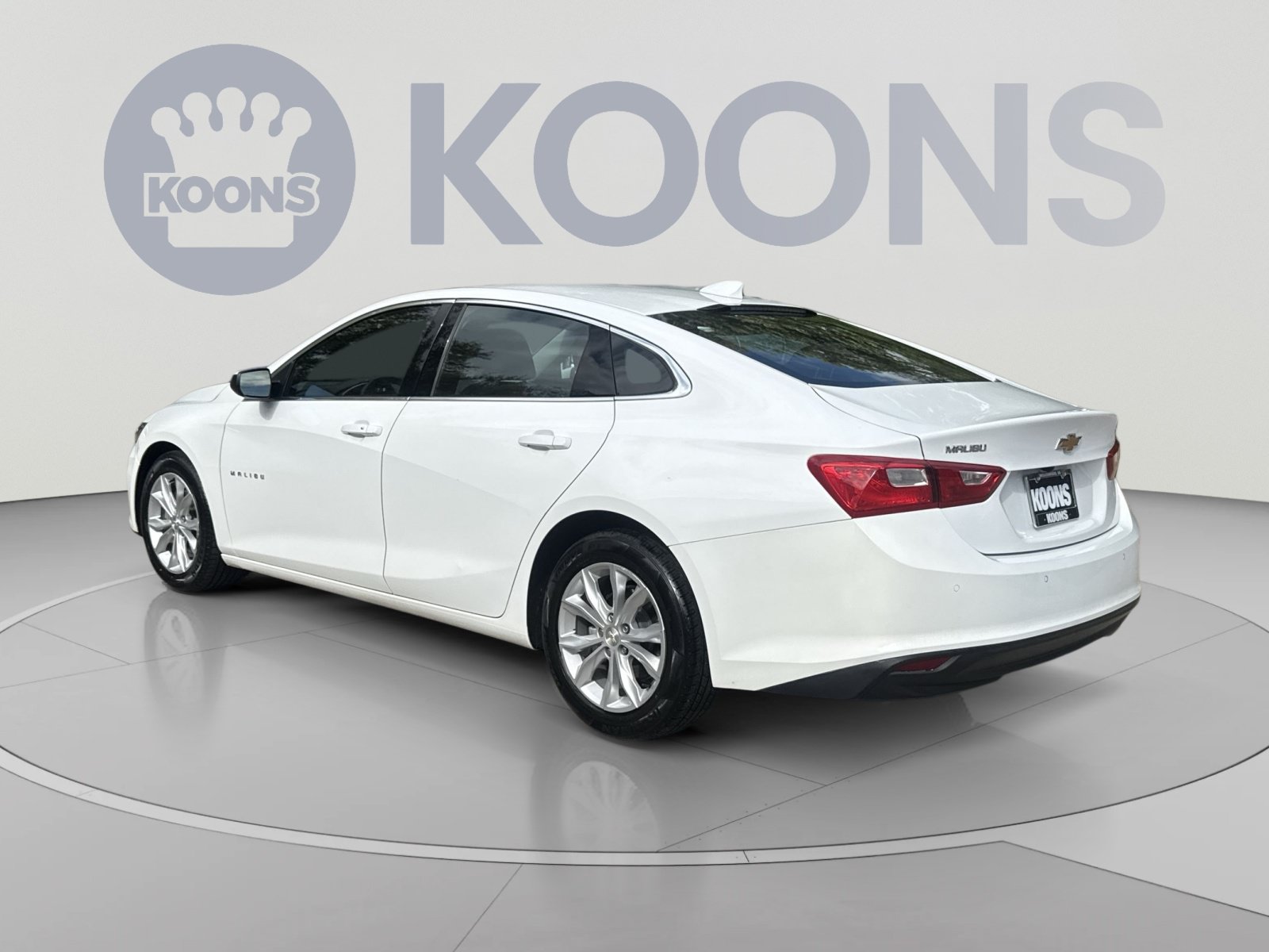 Used 2024 Chevrolet Malibu LT FWD image 4