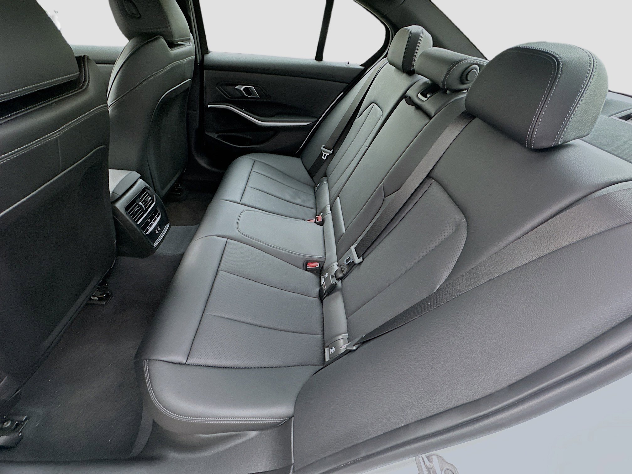 Certified 2024 BMW 330i xDrive 330i xDrive image 23