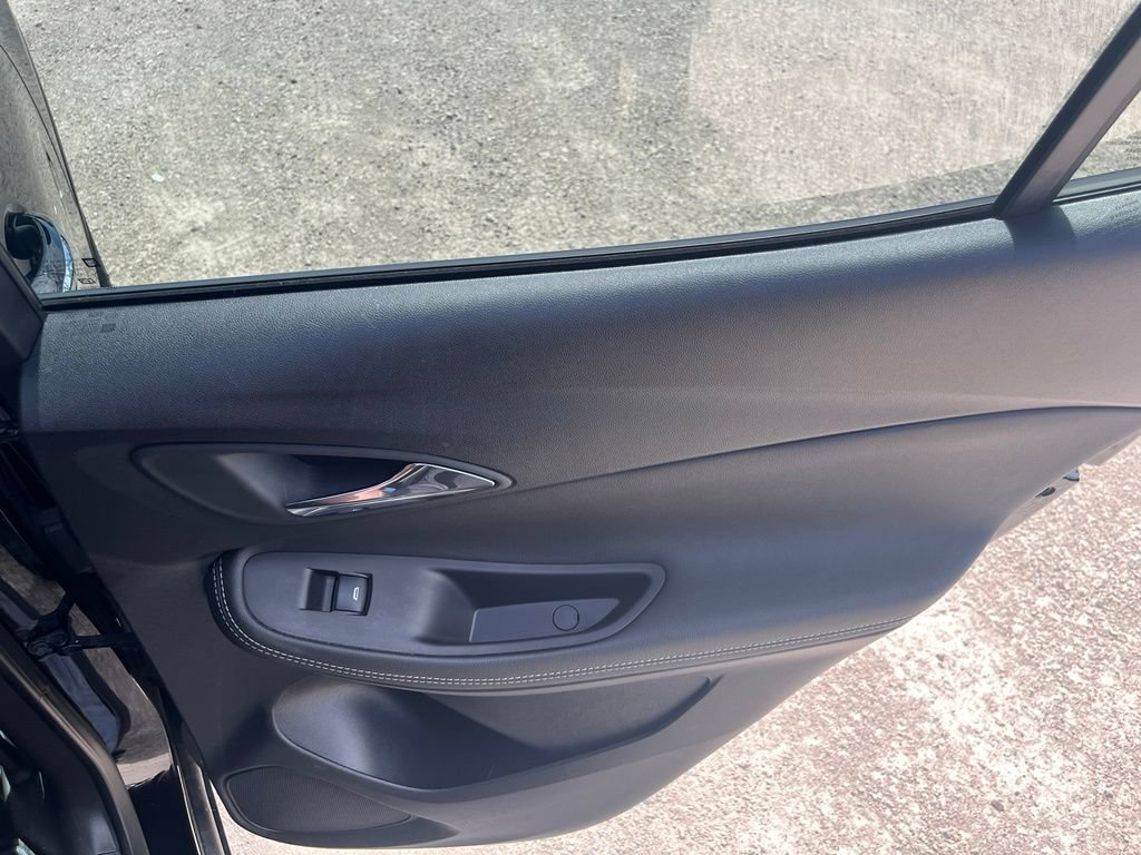 Used 2023 Buick Encore GX Select FWD image 31