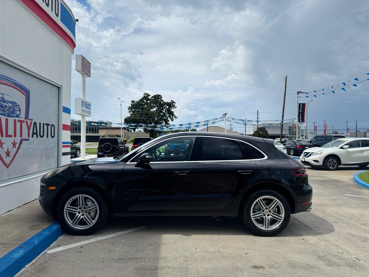 Used 2017 Porsche Macan S AWD/4WD image 19