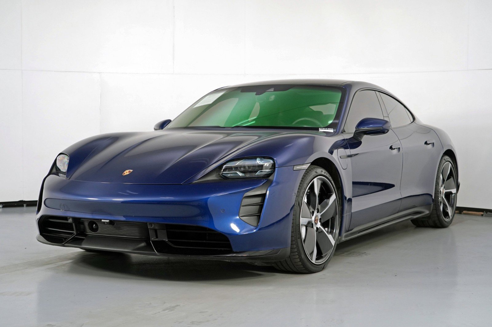 Used 2020 Porsche Taycan Turbo AWD/4WD image 58
