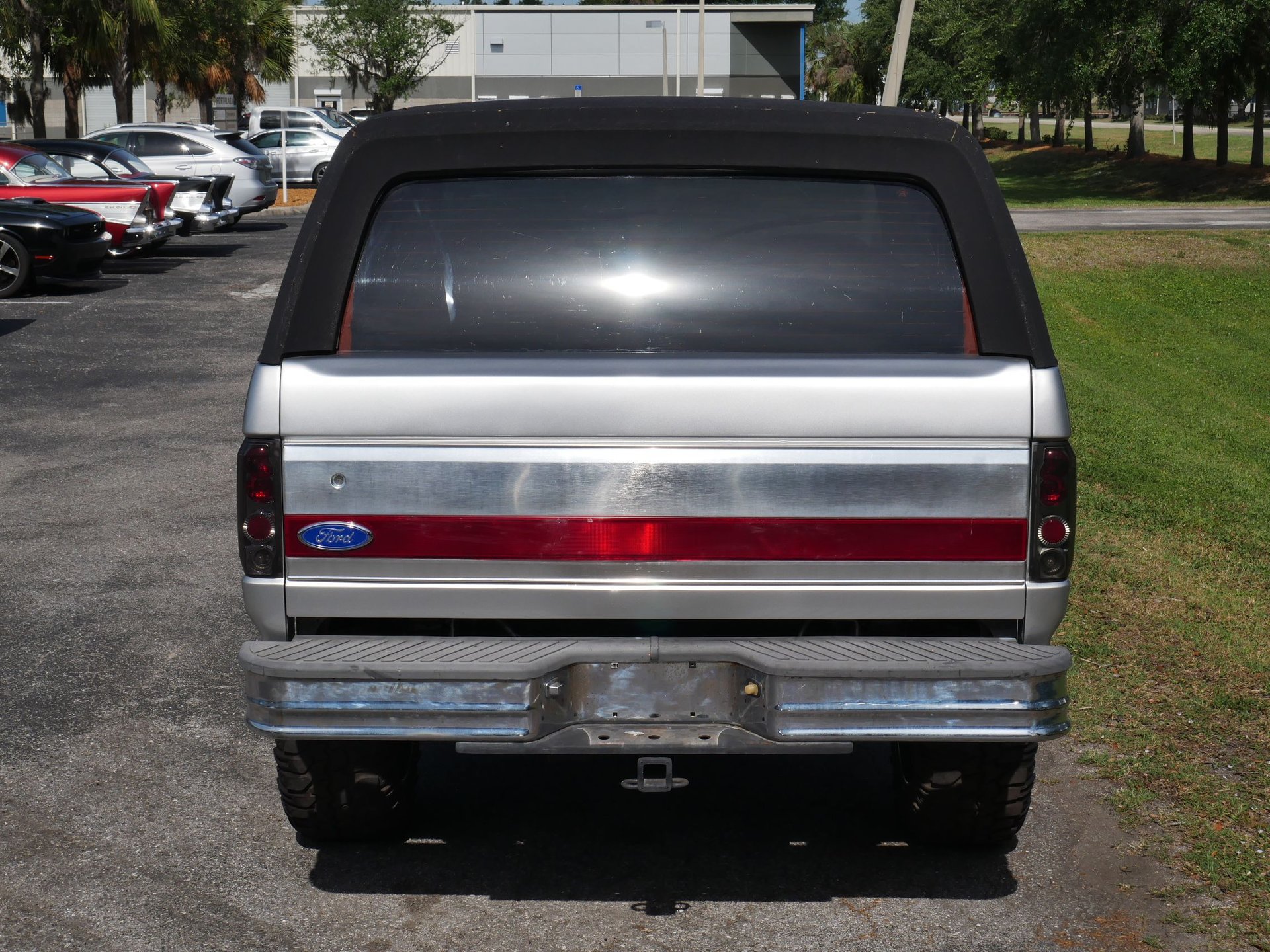 Used 1990 Ford Bronco AWD/4WD image 23