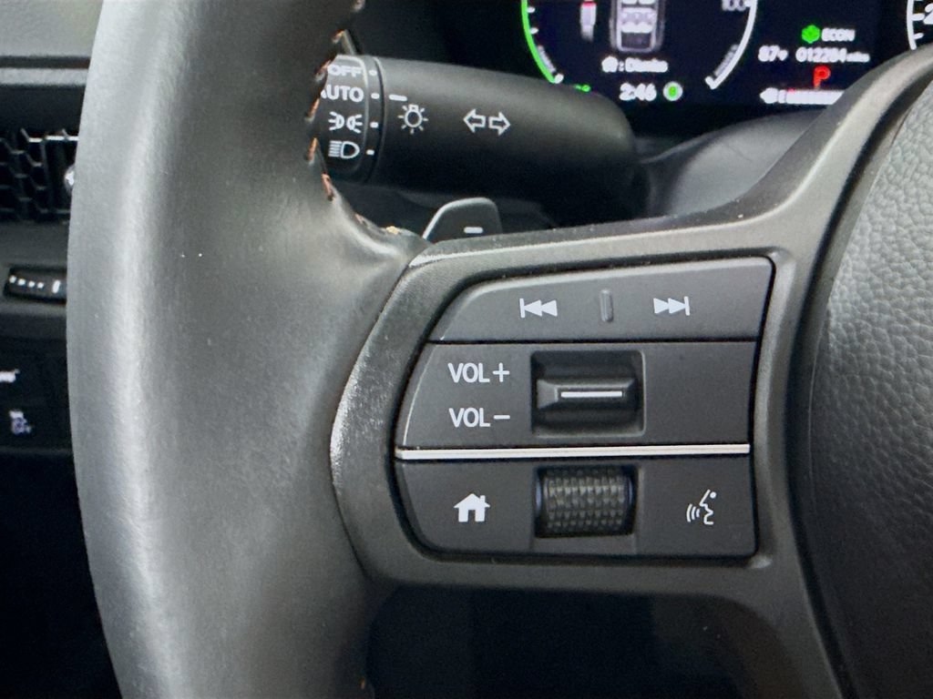 Used 2024 Honda CR-V Sport-L image 11