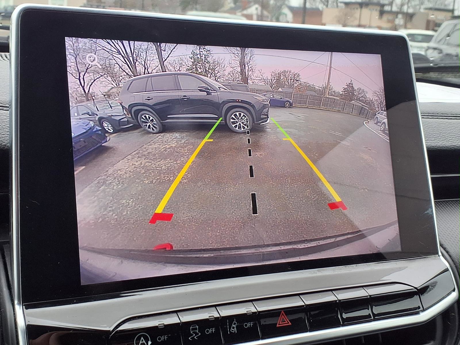 Used 2022 Jeep Compass Trailhawk w/ Trailhawk Convenience Group image 10