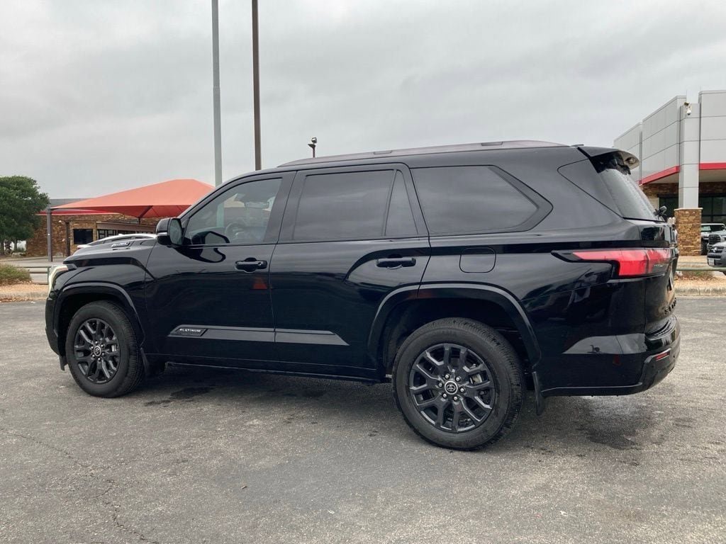 Certified 2023 Toyota Sequoia Platinum image 6