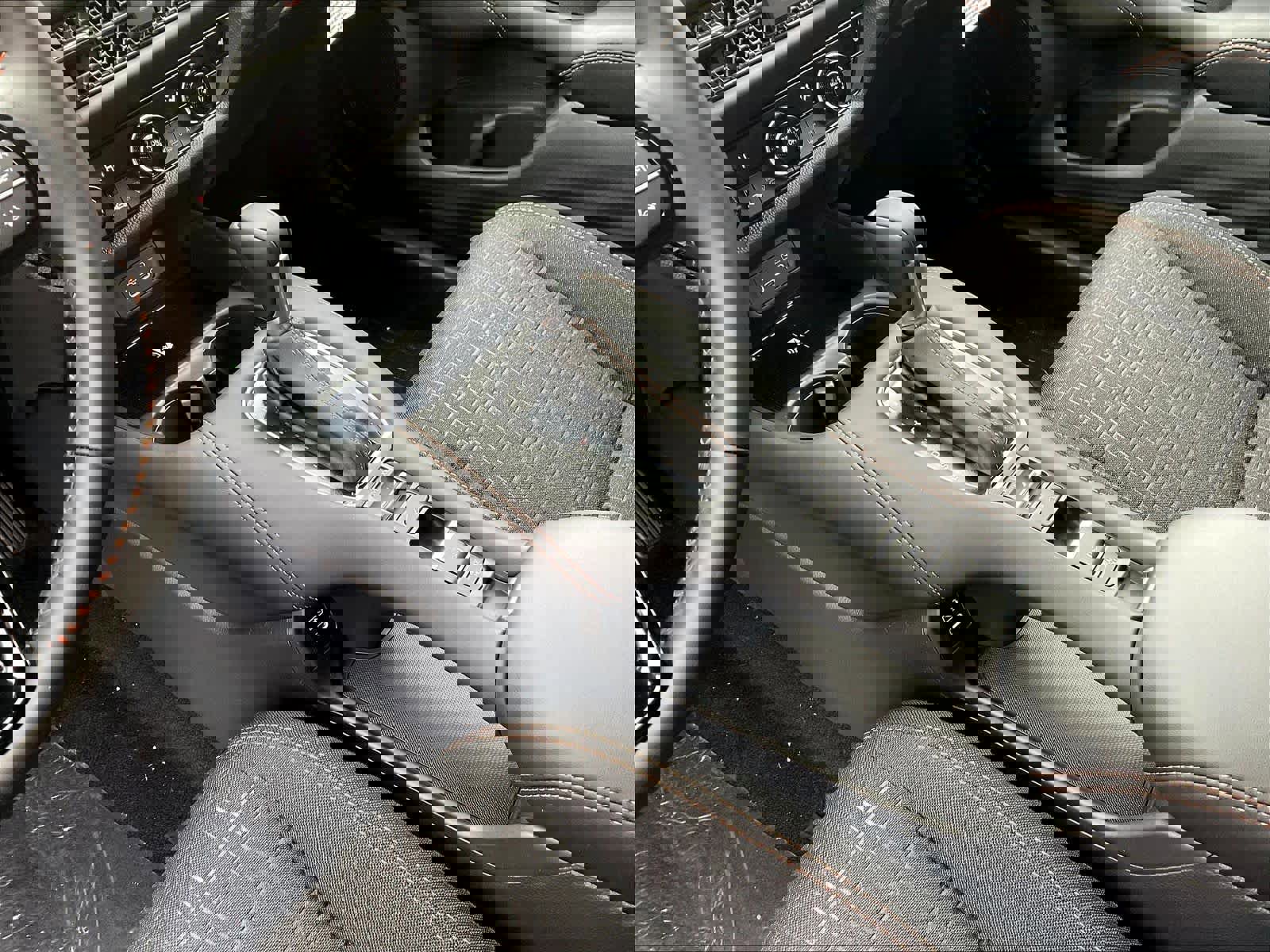 New 2026 Honda HR-V Sport image 14