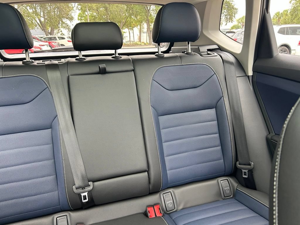New 2026 Volkswagen Taos SEL AWD/4WD image 14
