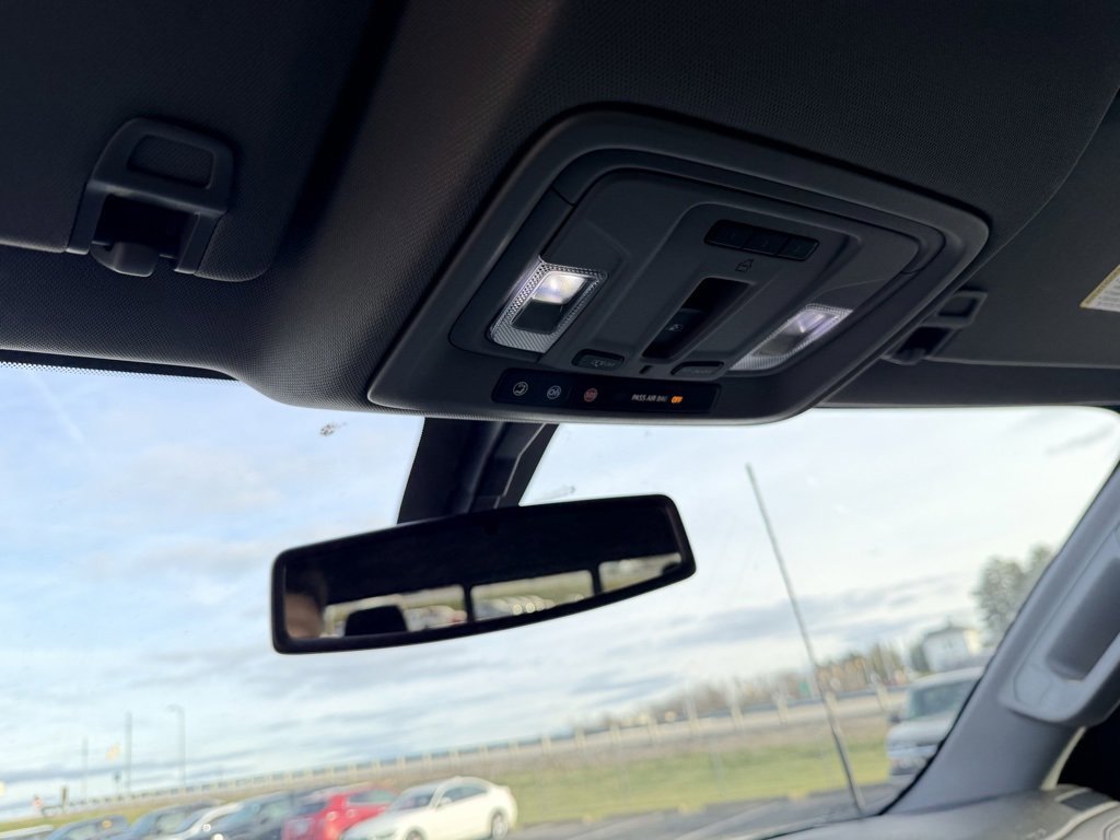 Used 2020 Chevrolet Silverado 2500 LT w/ All Star Edition image 27