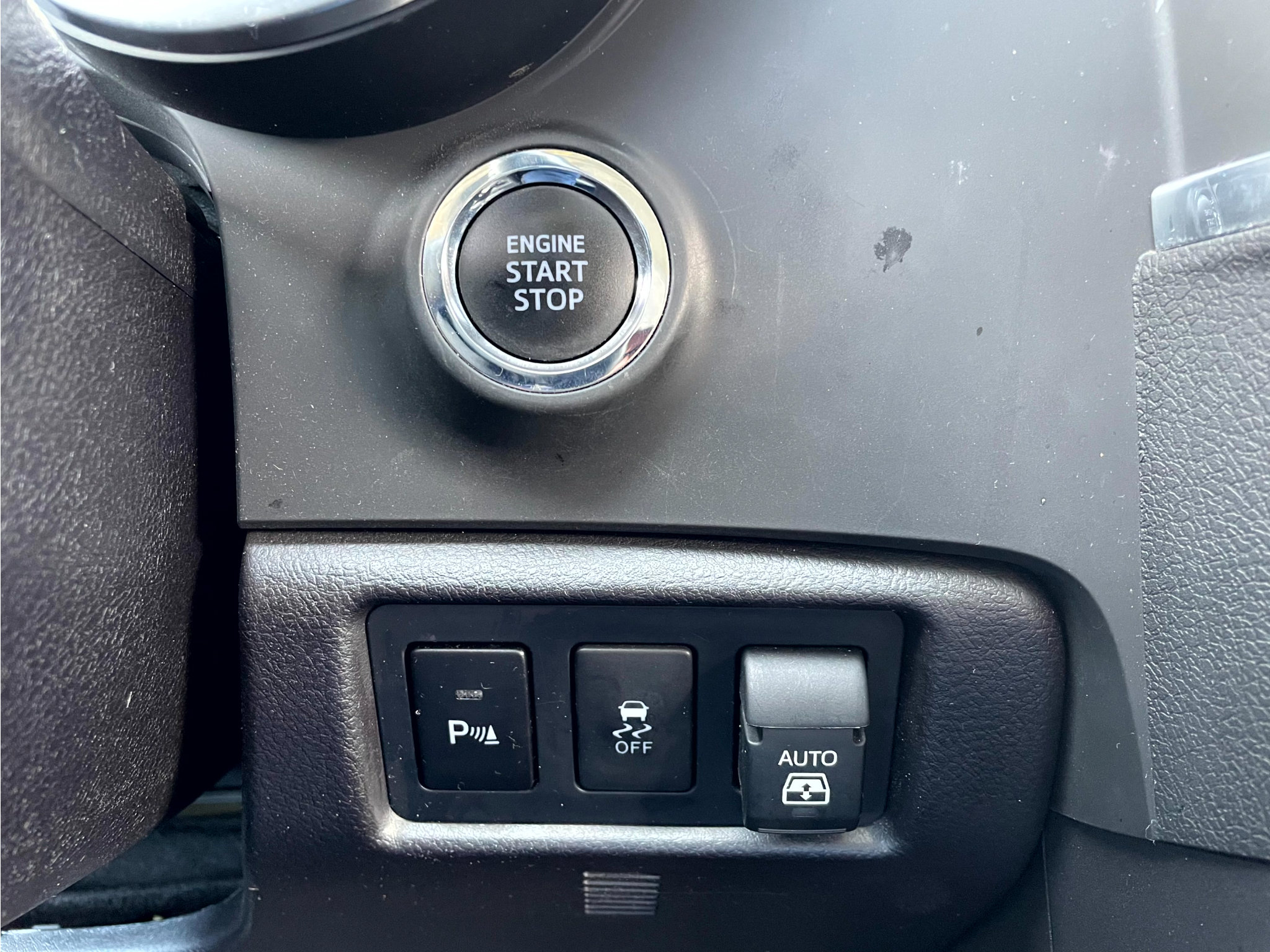 Used 2021 Toyota Sequoia TRD Pro AWD/4WD image 17