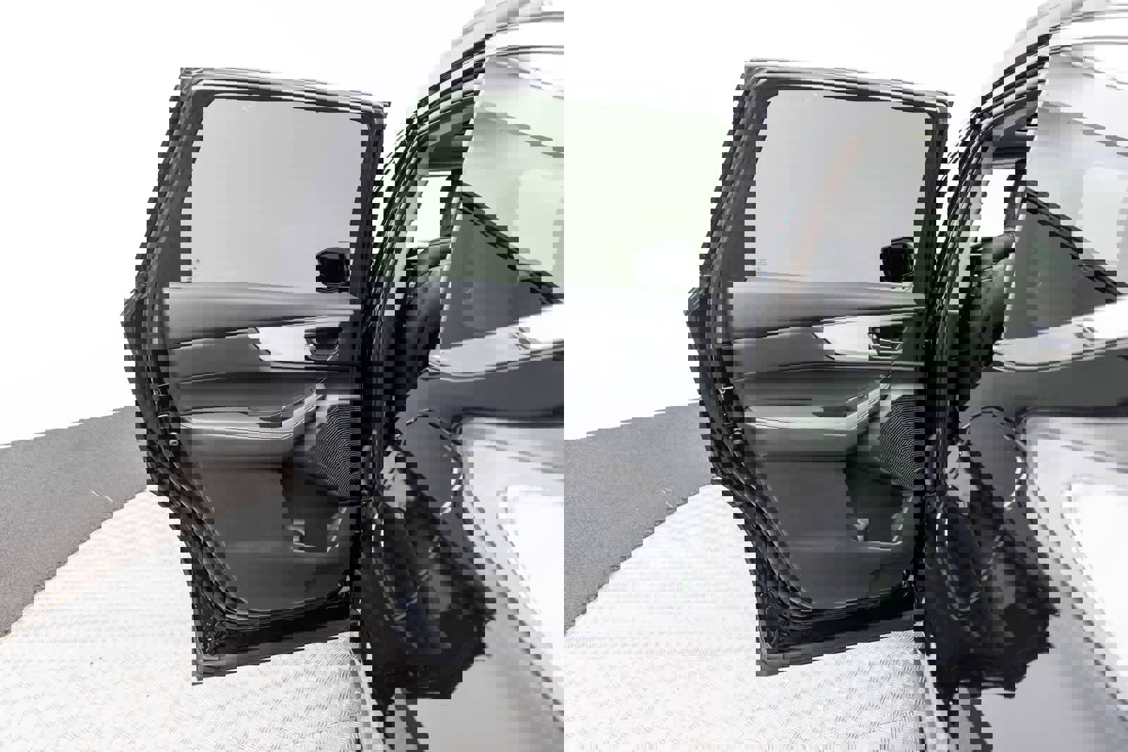 Used 2023 Acura MDX SH-AWD image 41