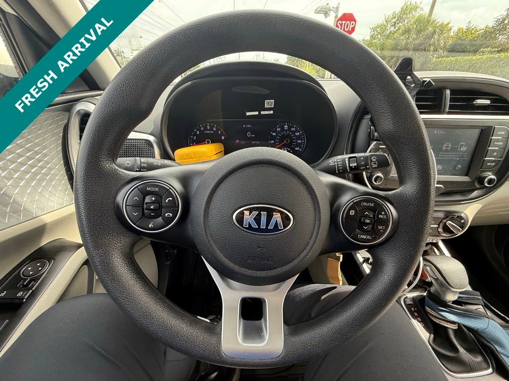 Used 2021 Kia Soul LX FWD image 19