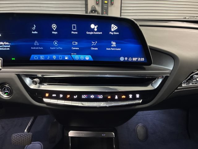 Certified 2024 Cadillac Lyriq Tech w/ Driver Assist Package AWD/4WD image 19