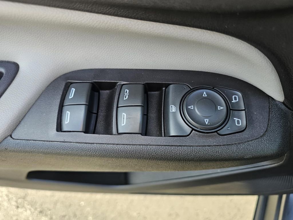 Used 2022 Chevrolet Equinox LT image 12