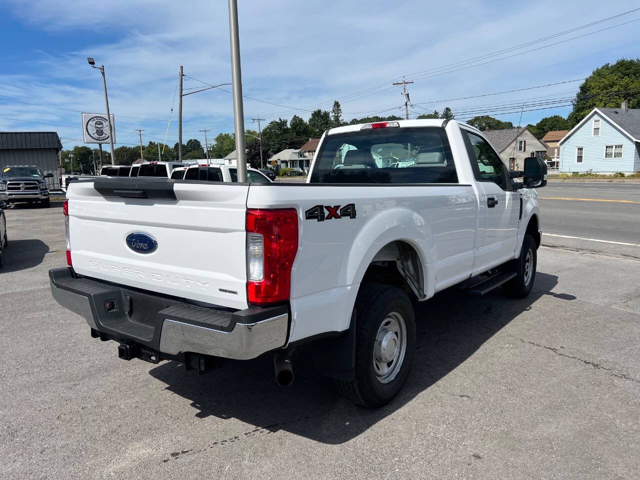 Used 2017 Ford F350 XL AWD/4WD image 5