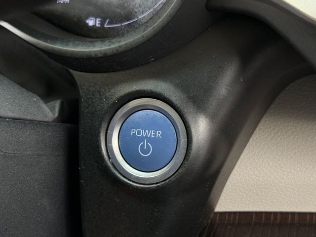 Certified 2023 Toyota Sienna LE FWD image 21