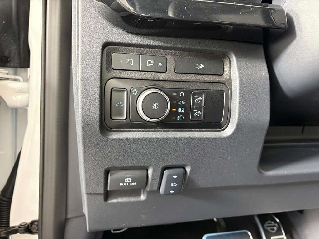 Used 2024 Ford F250 Lariat w/ Lariat Ultimate Package image 14
