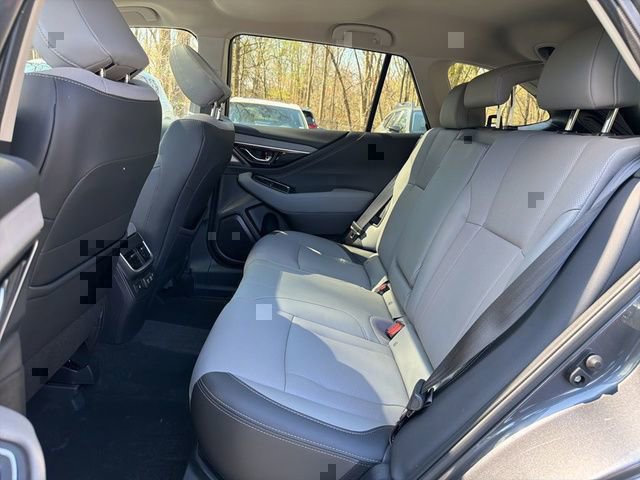 Used 2022 Subaru Outback Limited AWD/4WD image 15
