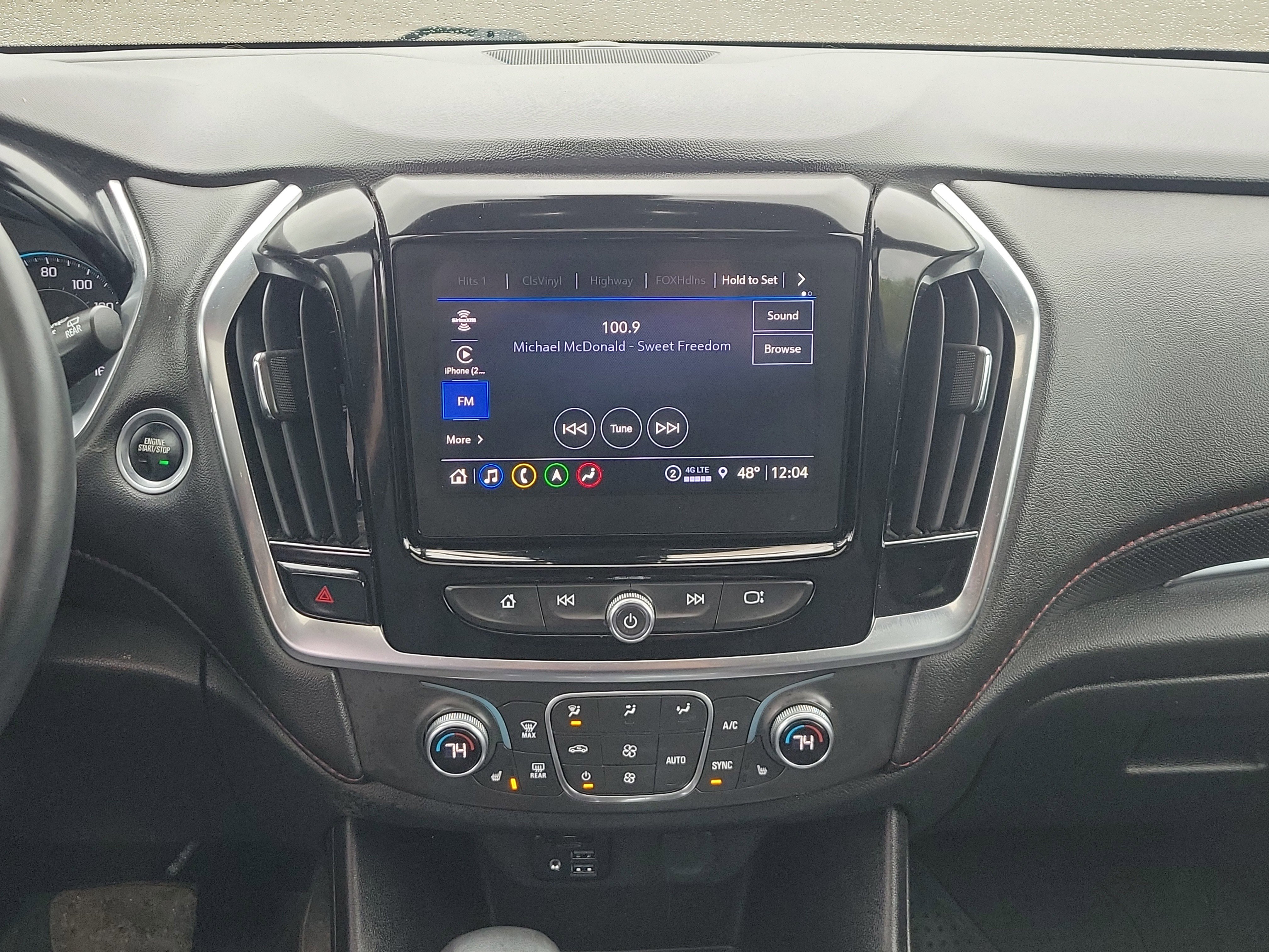 Used 2023 Chevrolet Traverse RS w/ LPO, Floor Liner Package AWD/4WD image 26