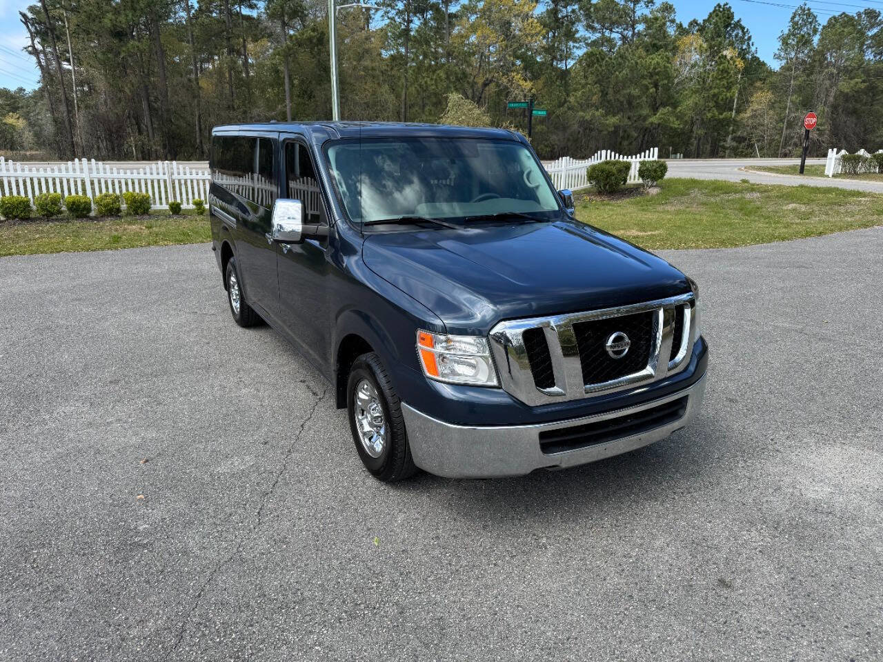 Used 2016 Nissan NV 3500 SV w/ SV Technology Package image 39