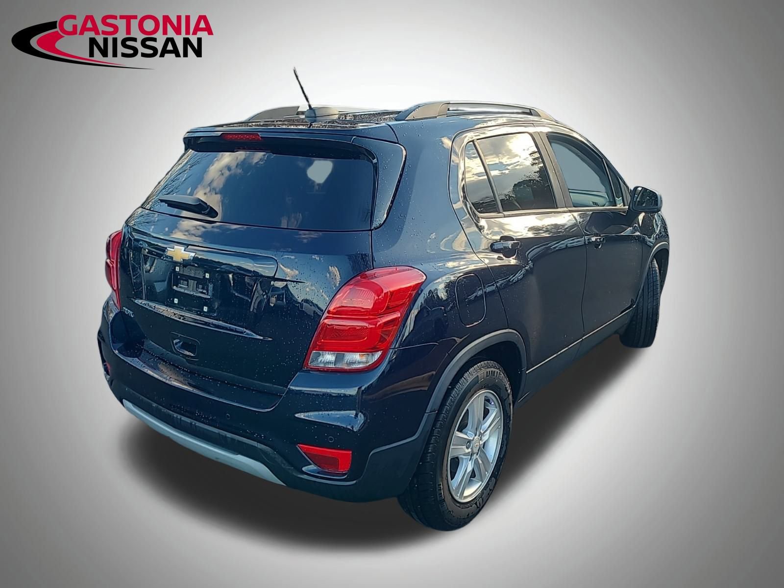 Used 2021 Chevrolet Trax LT w/ Driver Confidence Package image 11