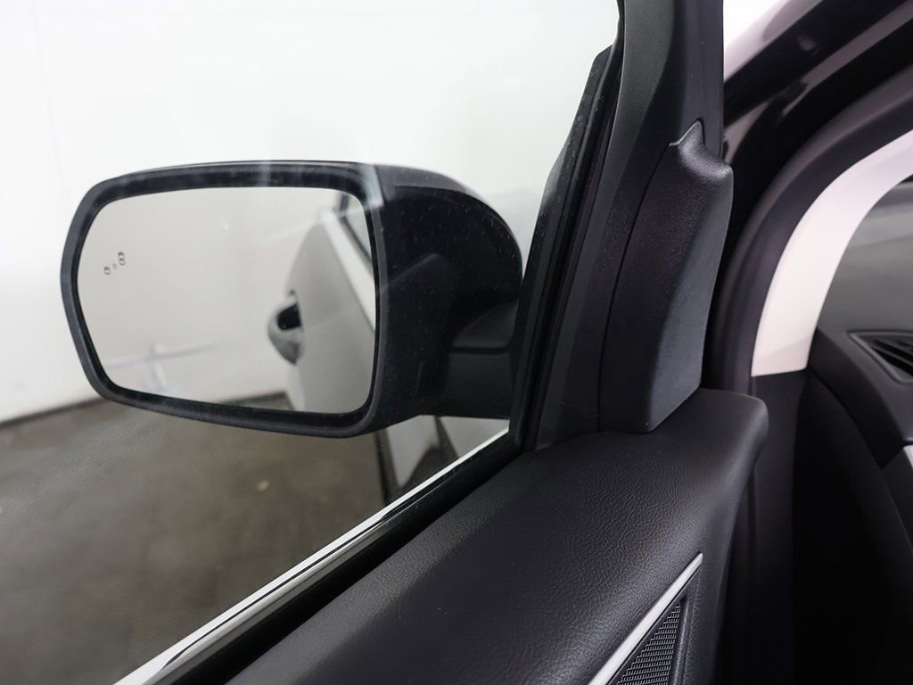 Used 2024 Ford Edge SEL image 34