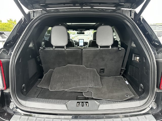 Certified 2023 Ford Explorer ST w/ Equipment Group 401A AWD/4WD image 44