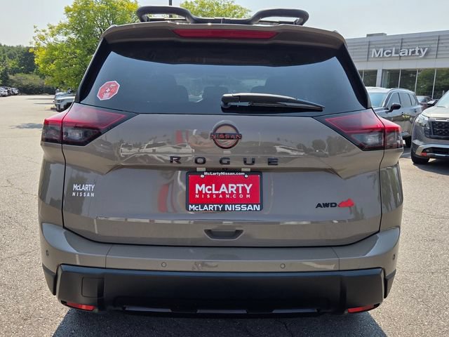 New 2026 Nissan Rogue SV w/ Rock Creek Premium Package AWD/4WD image 4