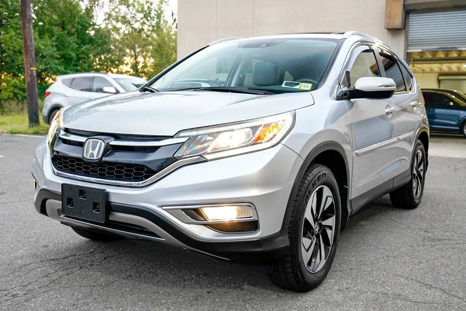 Used 2016 Honda CR-V Touring image 9