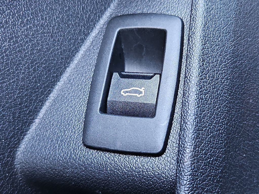 Used 2025 BMW X1 M35i w/ Premium Package AWD/4WD image 30