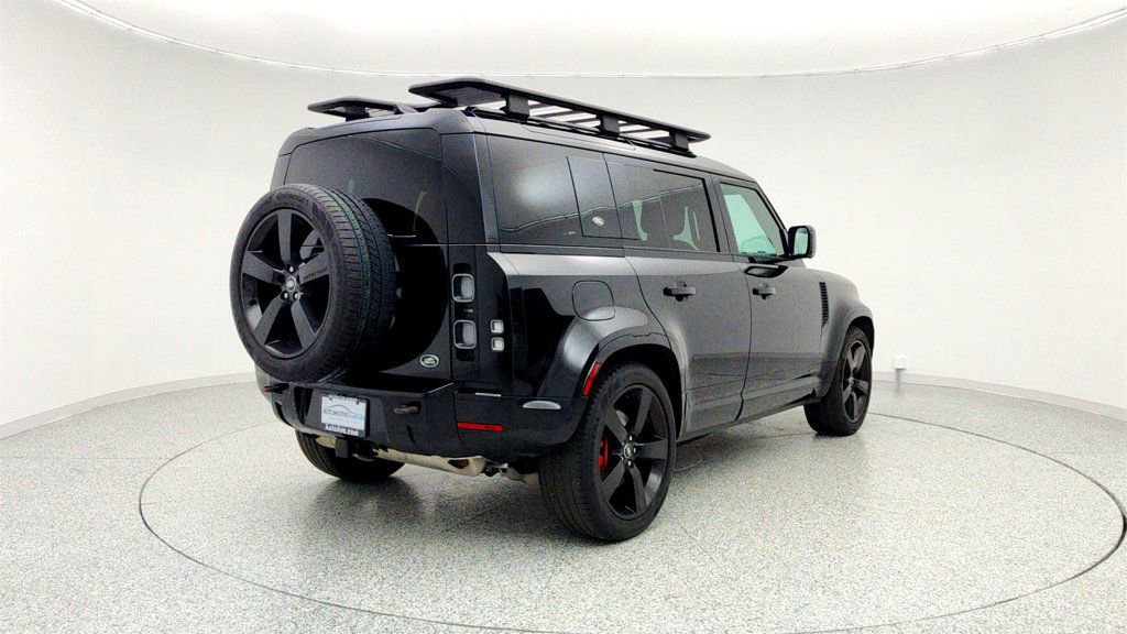 Used 2023 Land Rover Defender 110 X image 5