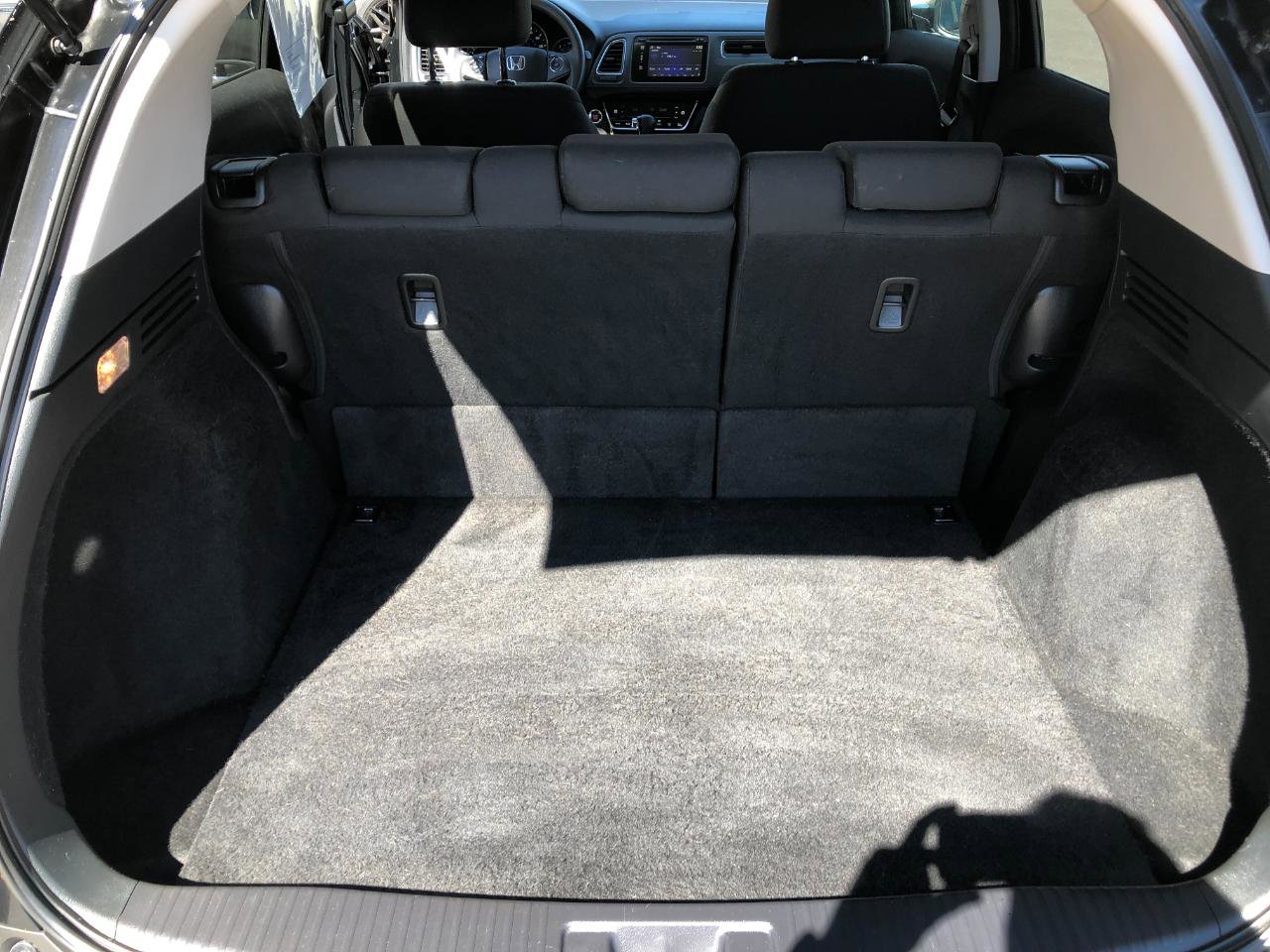 Used 2017 Honda HR-V EX image 28