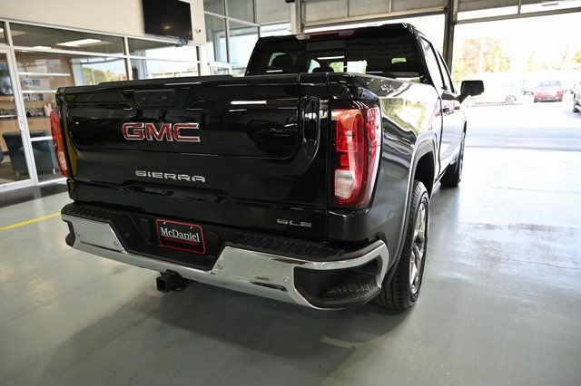 New 2026 GMC Sierra 1500 SLE w/ Preferred Package image 5
