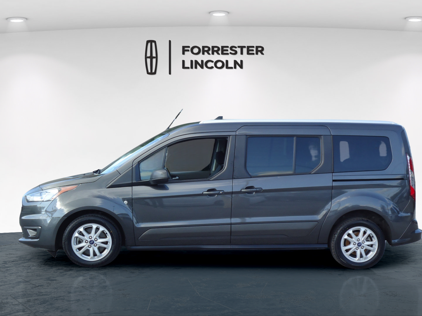 Used 2021 Ford Transit Connect XLT FWD image 6