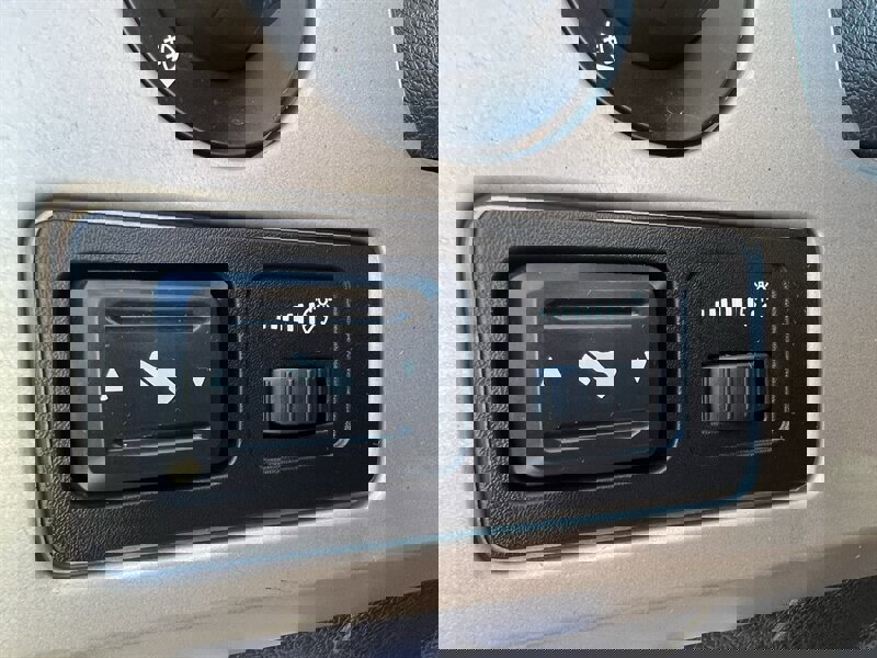 Used 2010 Ford F150 FX4 AWD/4WD image 22