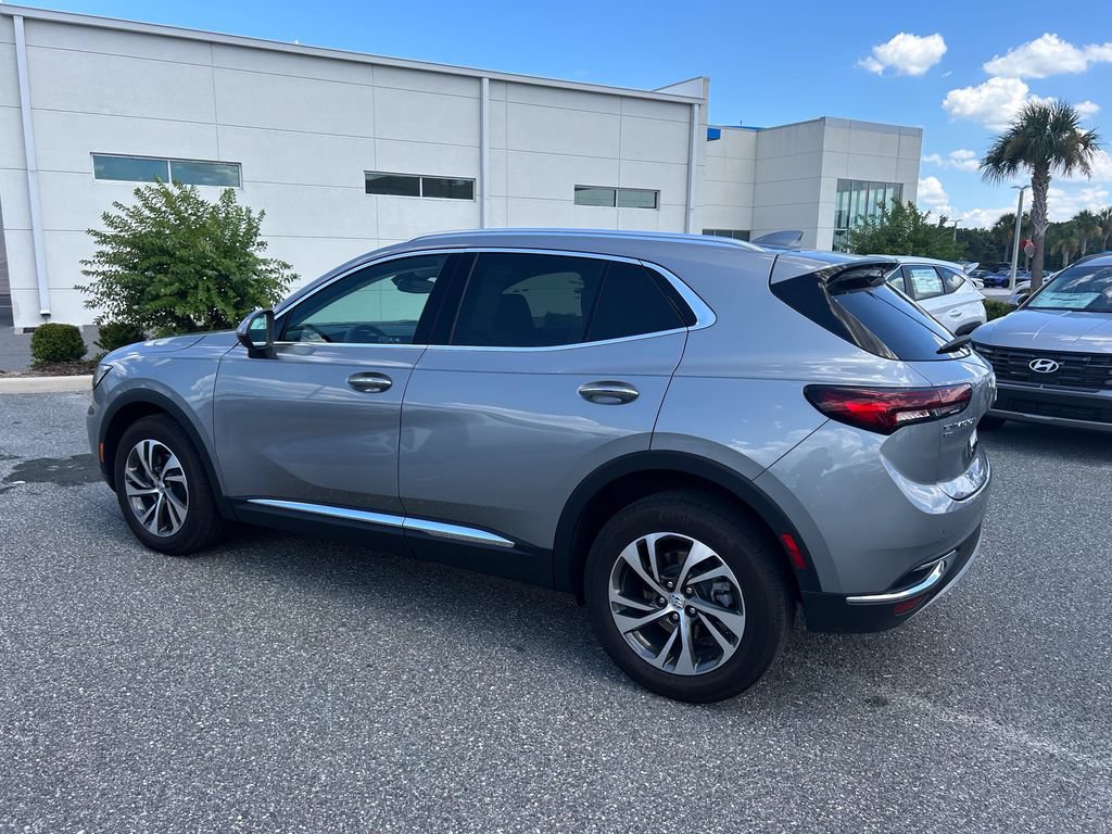 Used 2023 Buick Envision Essence AWD/4WD image 7