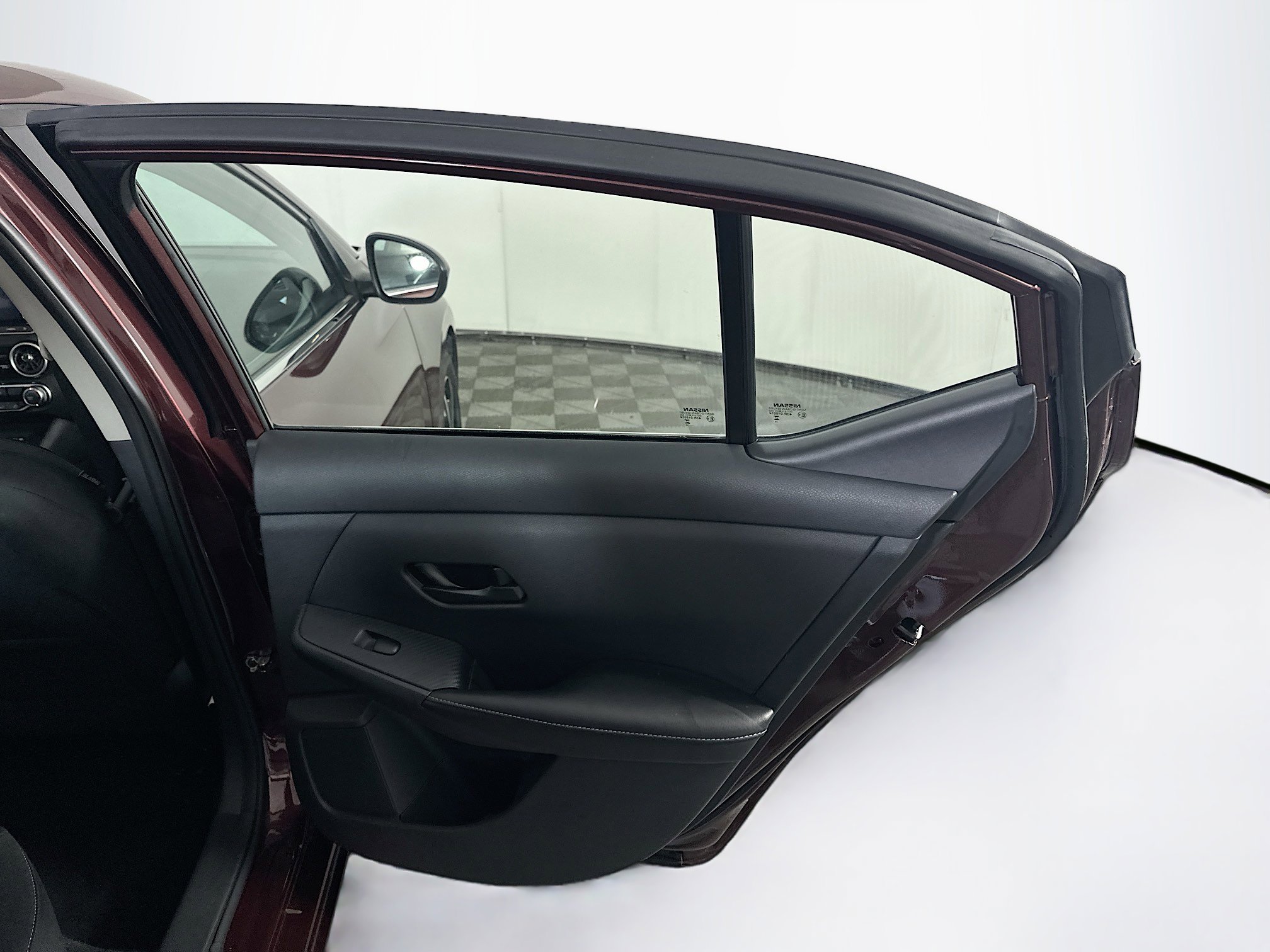 Used 2025 Nissan Sentra SV image 28