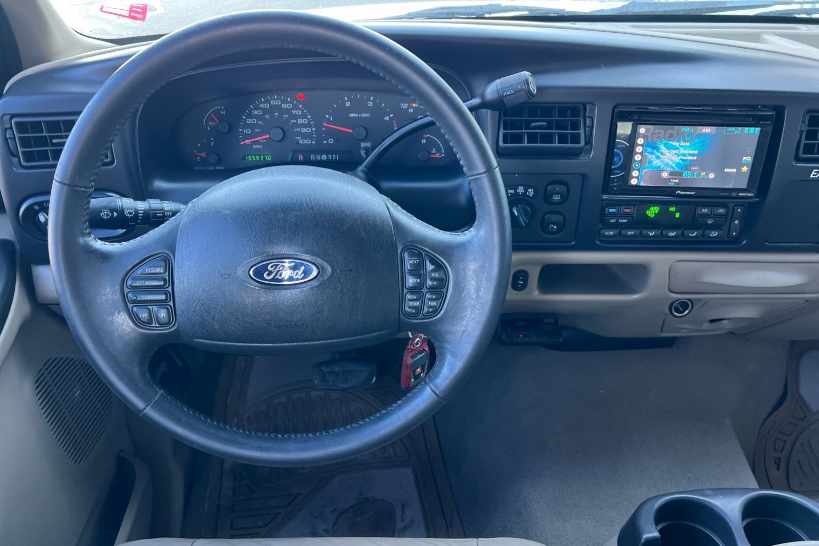 Used 2005 Ford Excursion Limited AWD/4WD image 15