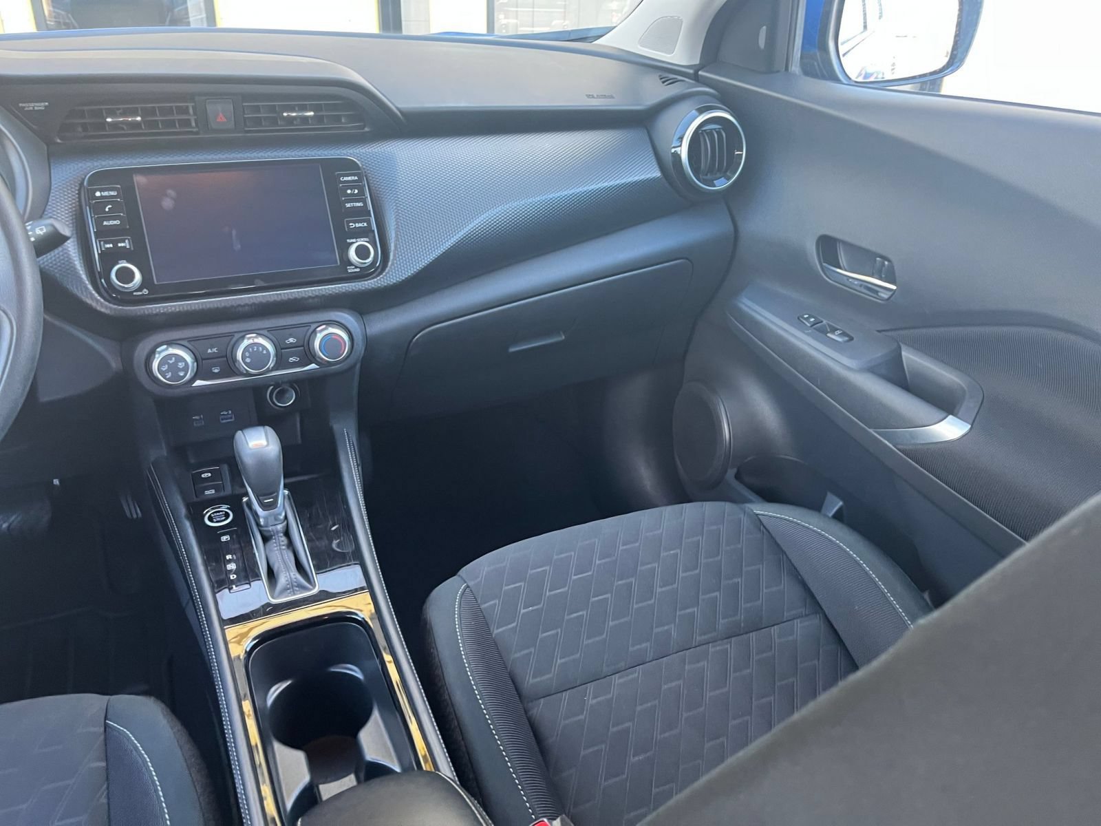 Used 2024 Nissan Kicks SV FWD image 33