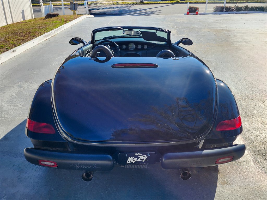 Used 2000 Plymouth Prowler image 7