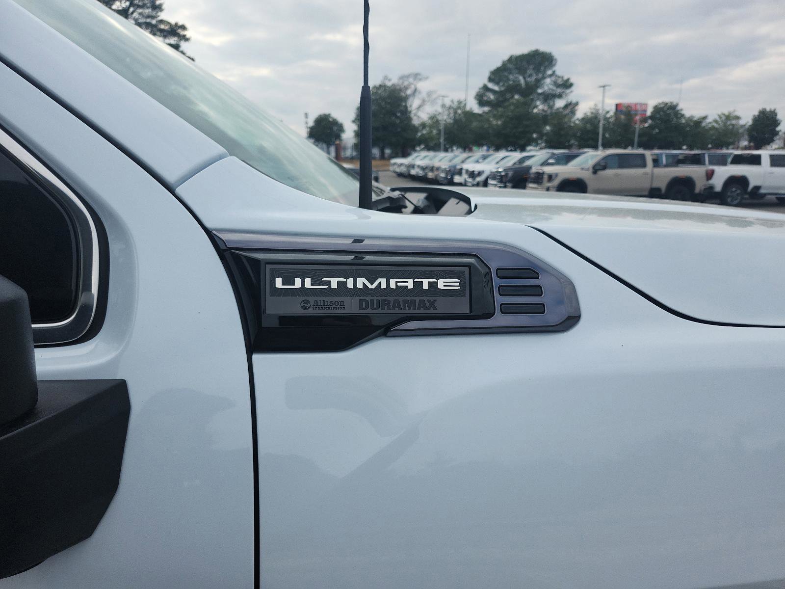 New 2026 GMC Sierra 2500 Denali Ultimate image 7