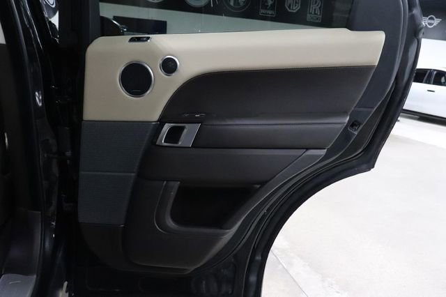 Used 2019 Land Rover Range Rover Sport HSE image 24