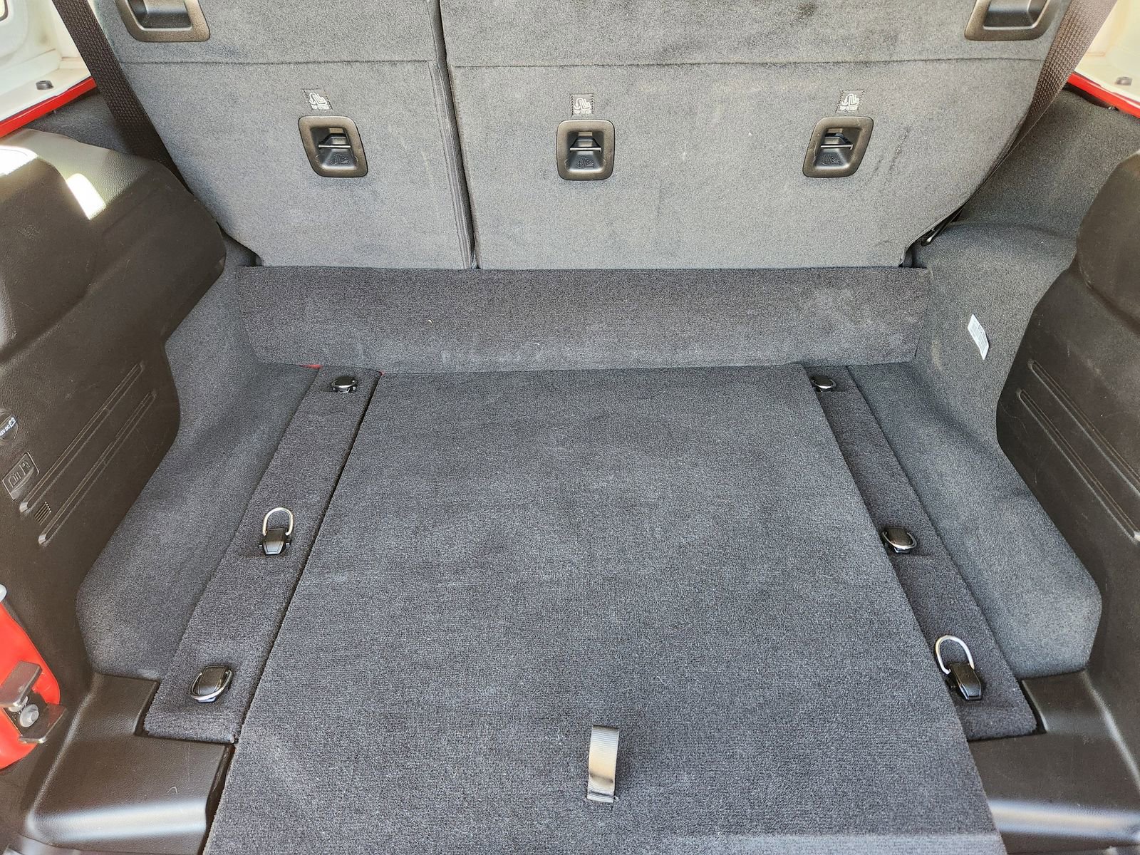 Certified 2025 Jeep Wrangler Sahara image 41