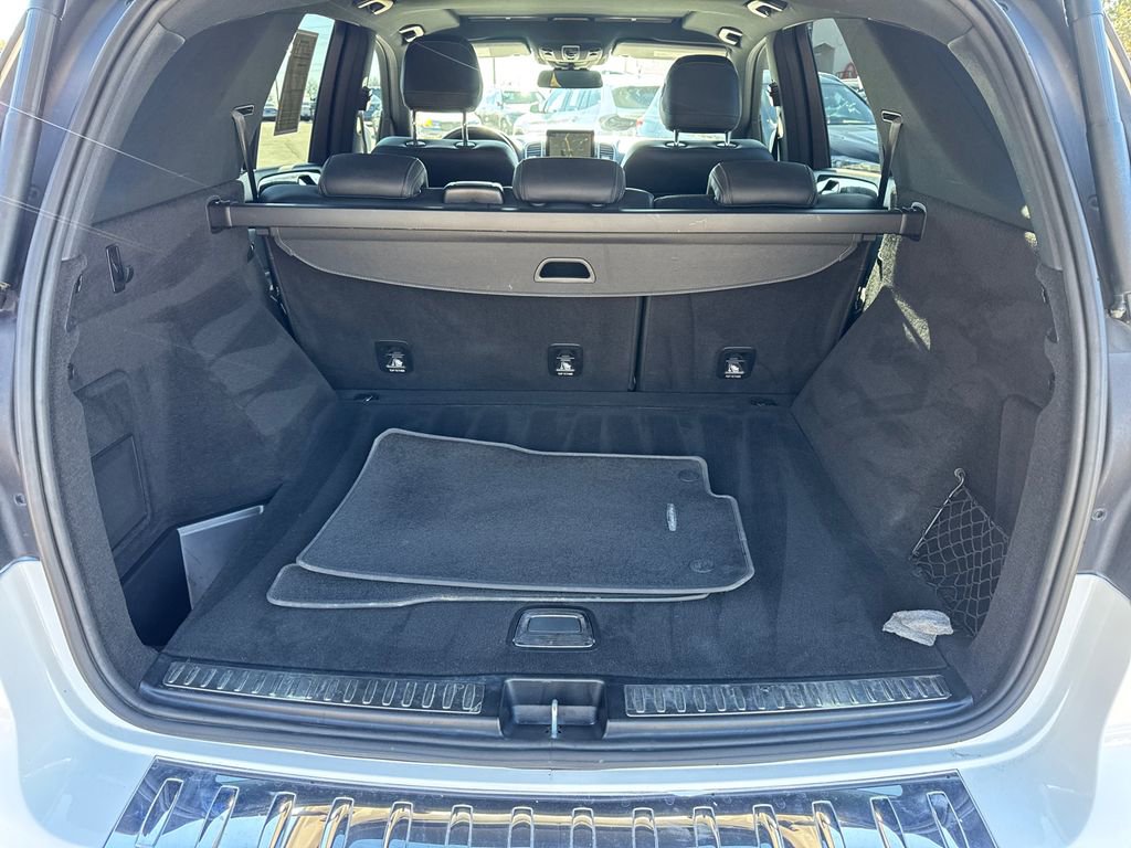 Used 2018 Mercedes-Benz GLE 350 w/ Premium 1 Package image 18