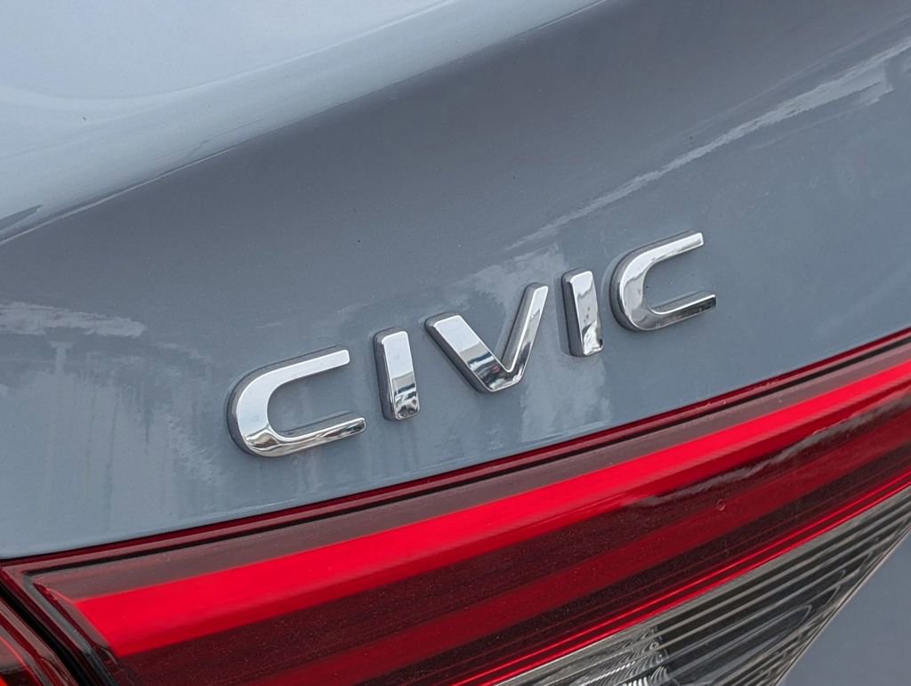 Used 2022 Honda Civic Sport image 12