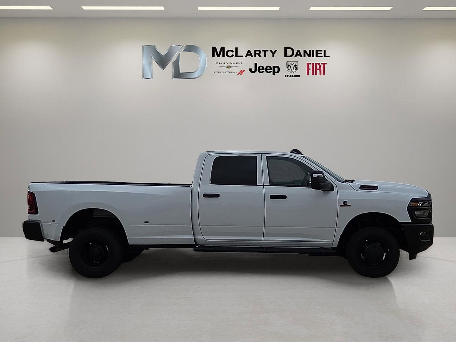 New 2026 RAM 3500 Tradesman AWD/4WD image 6