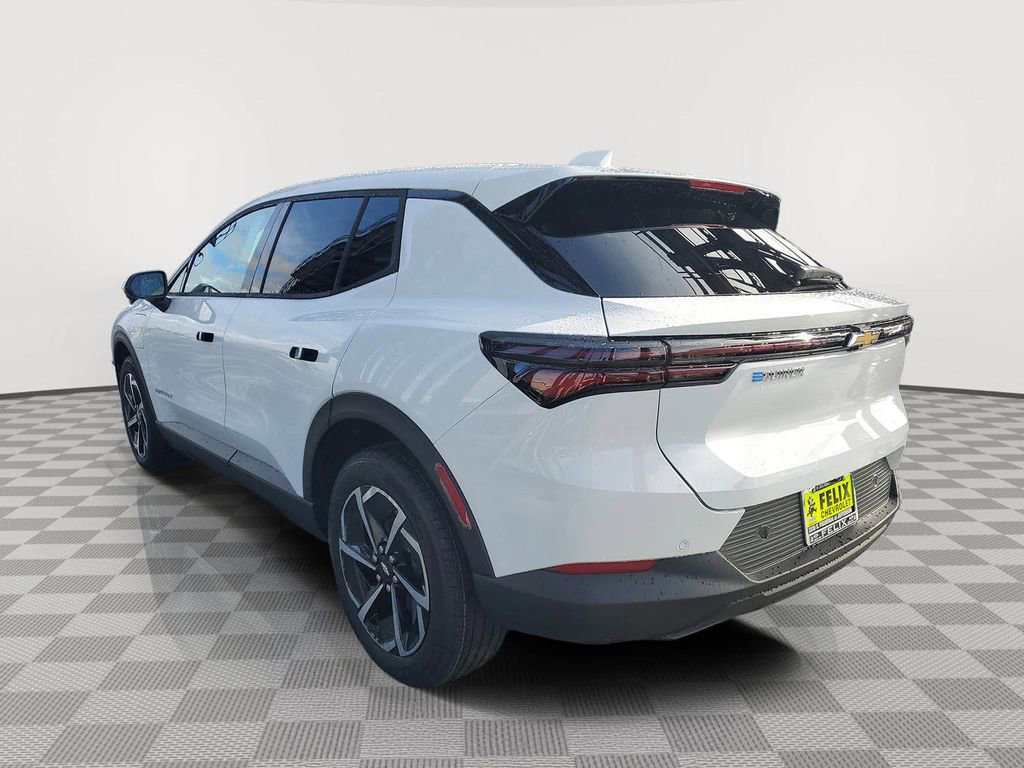New 2026 Chevrolet Equinox EV LT image 4